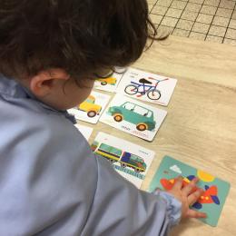 Gautier y a ajouté l’avion qui a des roues qui sont cachées