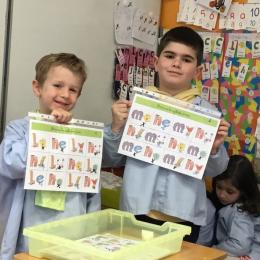 lire des syllabes en alphas;