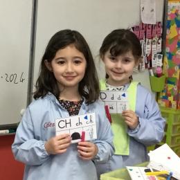 associer un son d'attaque au dessin correspondant; 