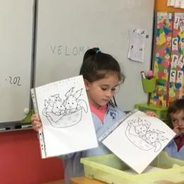 relier les lettres cursives dans l'ordre alphbétique;